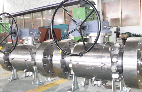 Completed SMD Valves trunnion ball valves